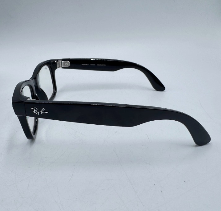 Ray-Ban Meta Wayfarer Smart Glasses RW4006 601/SB 50-22 Shiny Black (Gen 1) thumbnail 3