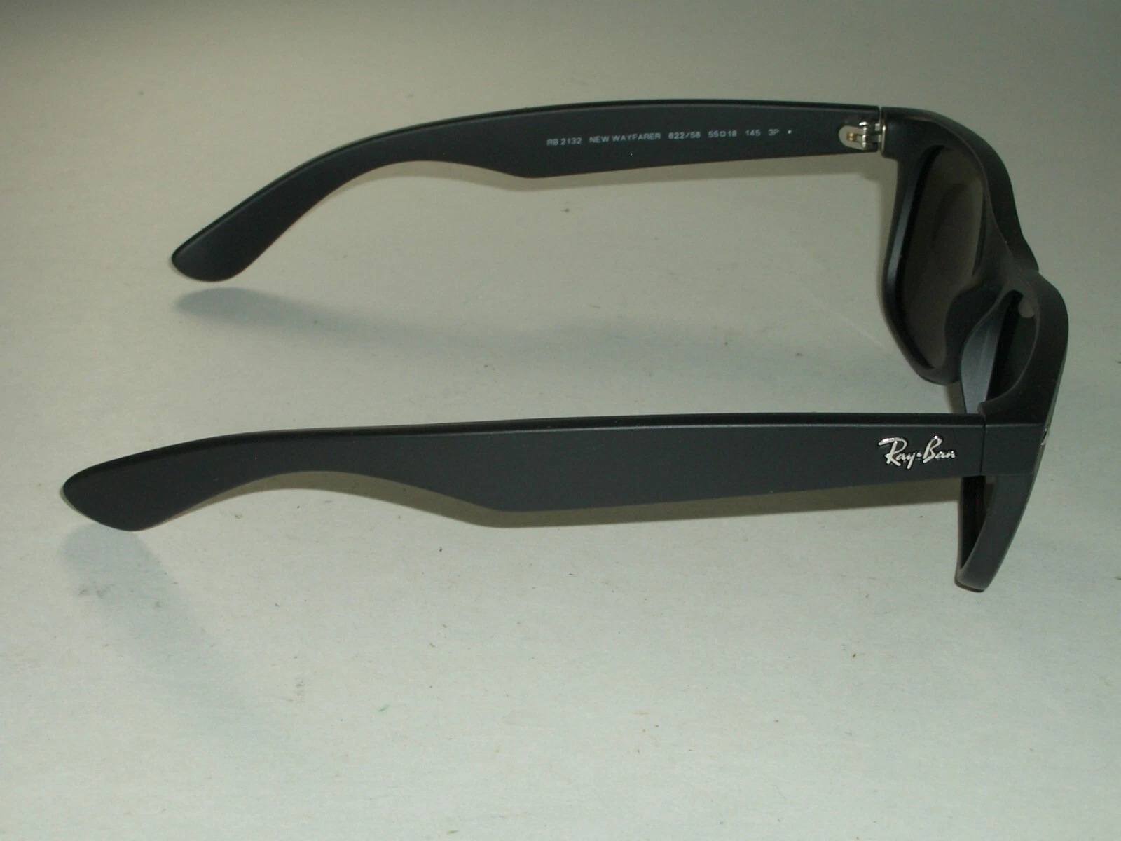 RAY BAN RB2132-55-18 MATTE BLACK POLARIZED CRYSTAL LENS WAYFARER SUNGLASSES NEW thumbnail 5