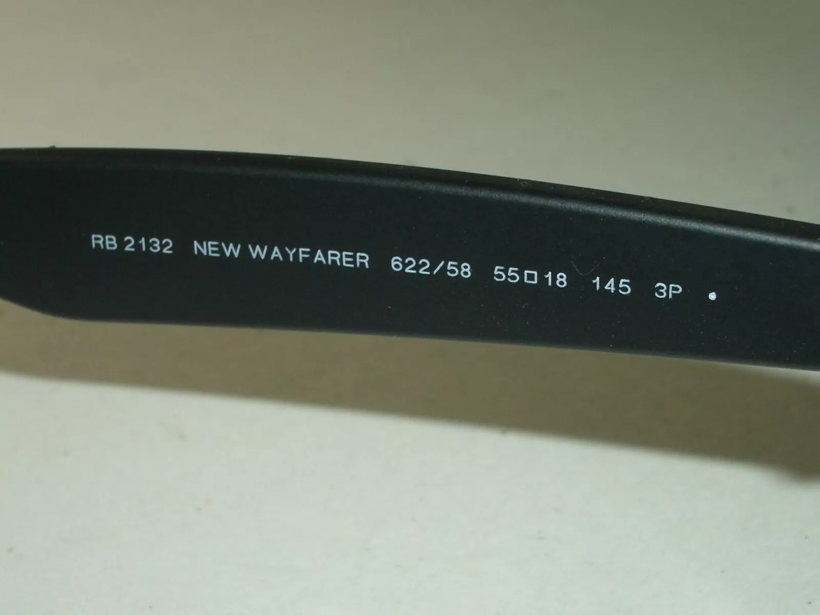 RAY BAN RB2132-55-18 MATTE BLACK POLARIZED CRYSTAL LENS WAYFARER SUNGLASSES NEW thumbnail 7