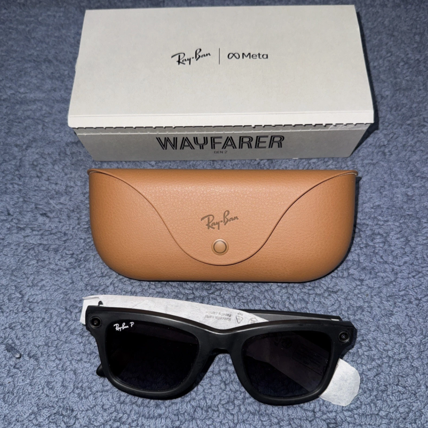 Ray-Ban Meta Wayfarer Gen 2 - 601ST350 - Matte Black - Polarized Graphite Lenses thumbnail 1