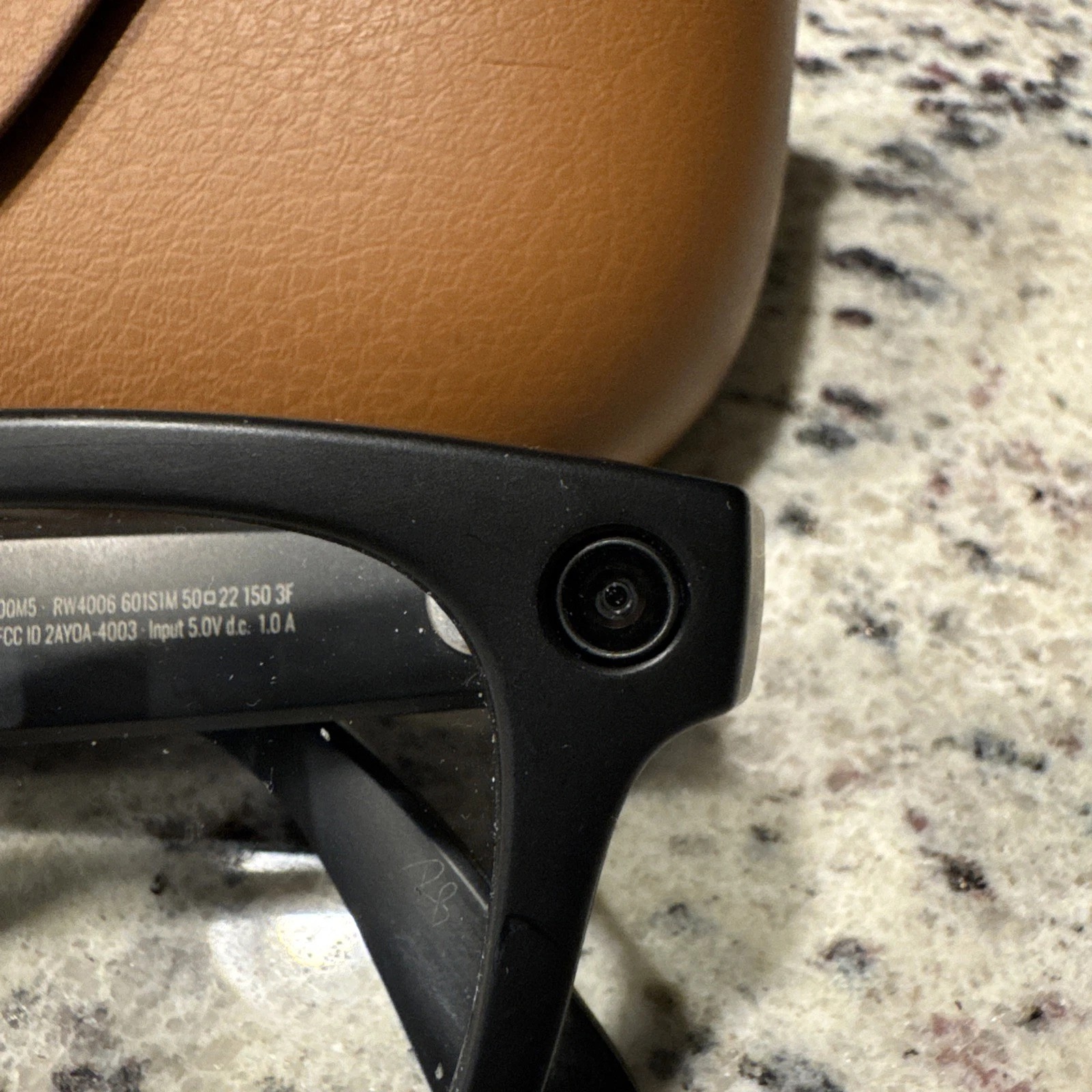 Ray-Ban Meta Wayfarer Smart Glasses Matte Black / Transition Green RW4006 Gen 2 thumbnail 10