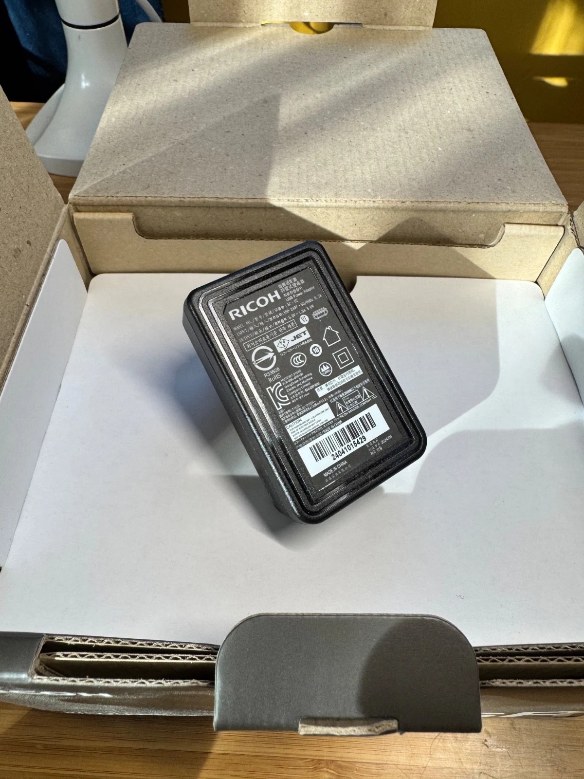 Ricoh GR IIIx 24MP f/2.8 40mm Compact Digital Camera – Black (15286) Mint++ thumbnail 6