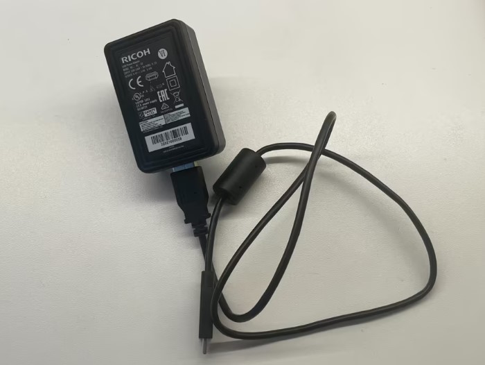 Ricoh GR IIIx Compact Camera - 2 Spare Batteries Included - Excellent Condition thumbnail 7