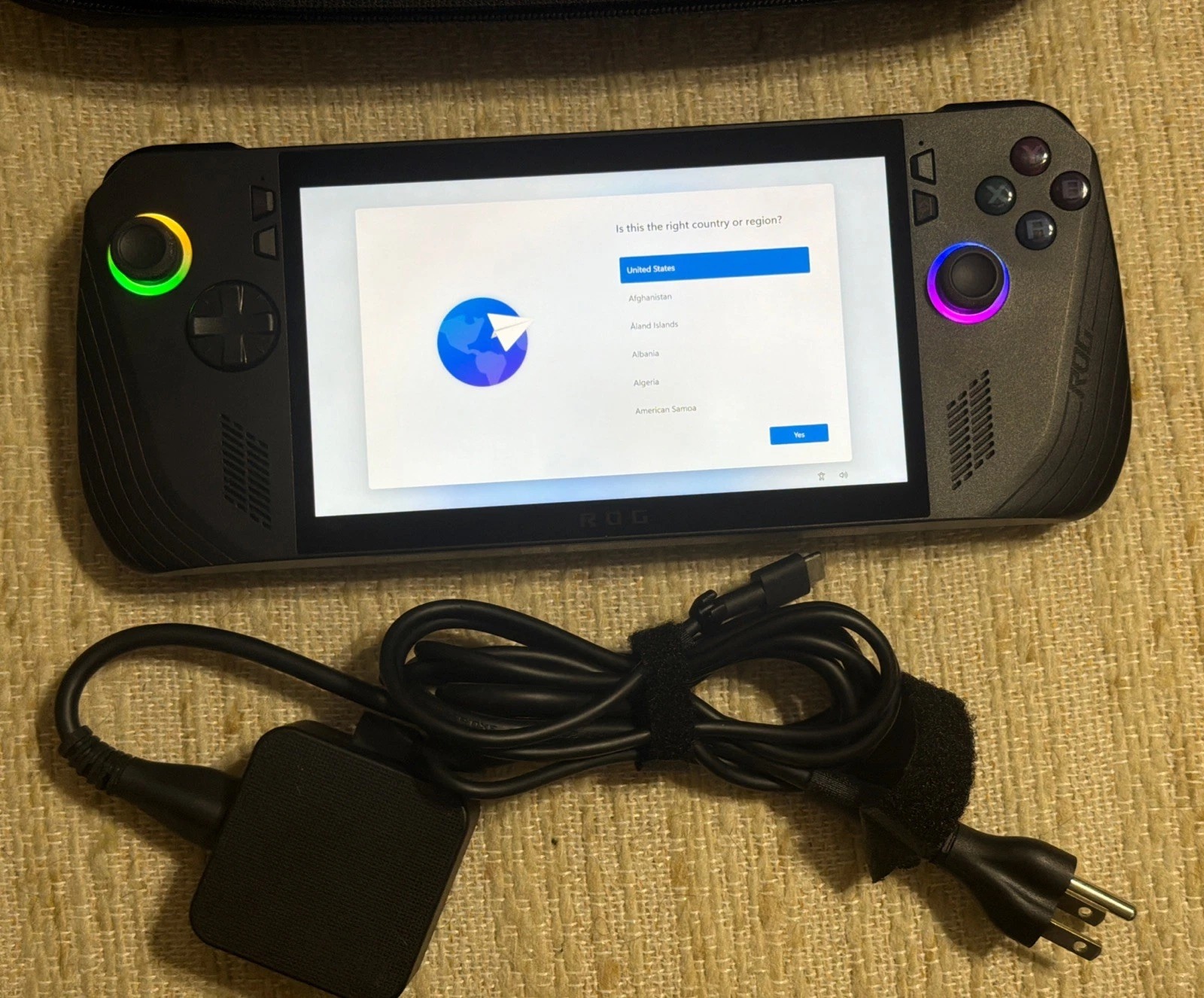 ROG Ally X (RC72LA-ALLYX.Z1X) - Windows 11 Ryzen Z1 24GB RAM 1TB SSD thumbnail 11