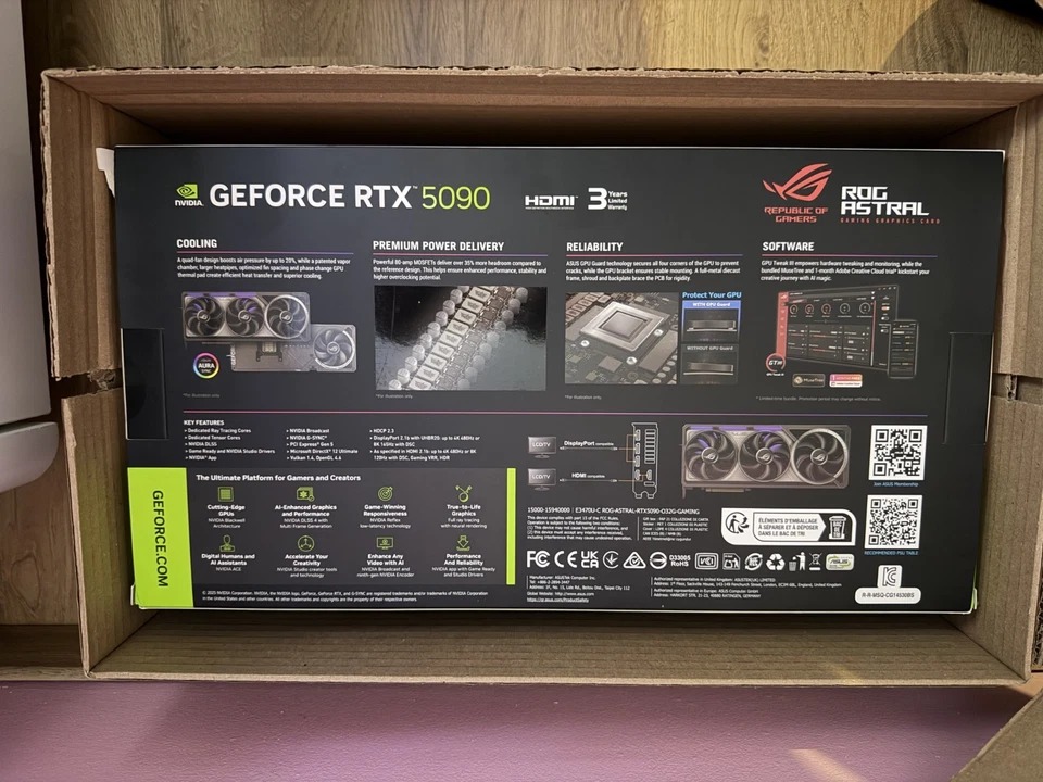 ROG Astral GeForce RTX™ 5090 32GB GDDR7 OC Edition thumbnail 3