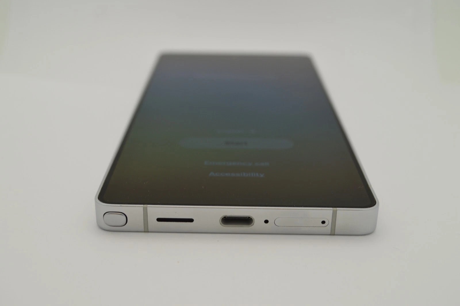 Samsung Galaxy S25 Ultra – SM-S938U1 – 512GB – Open Box – Gray thumbnail 11