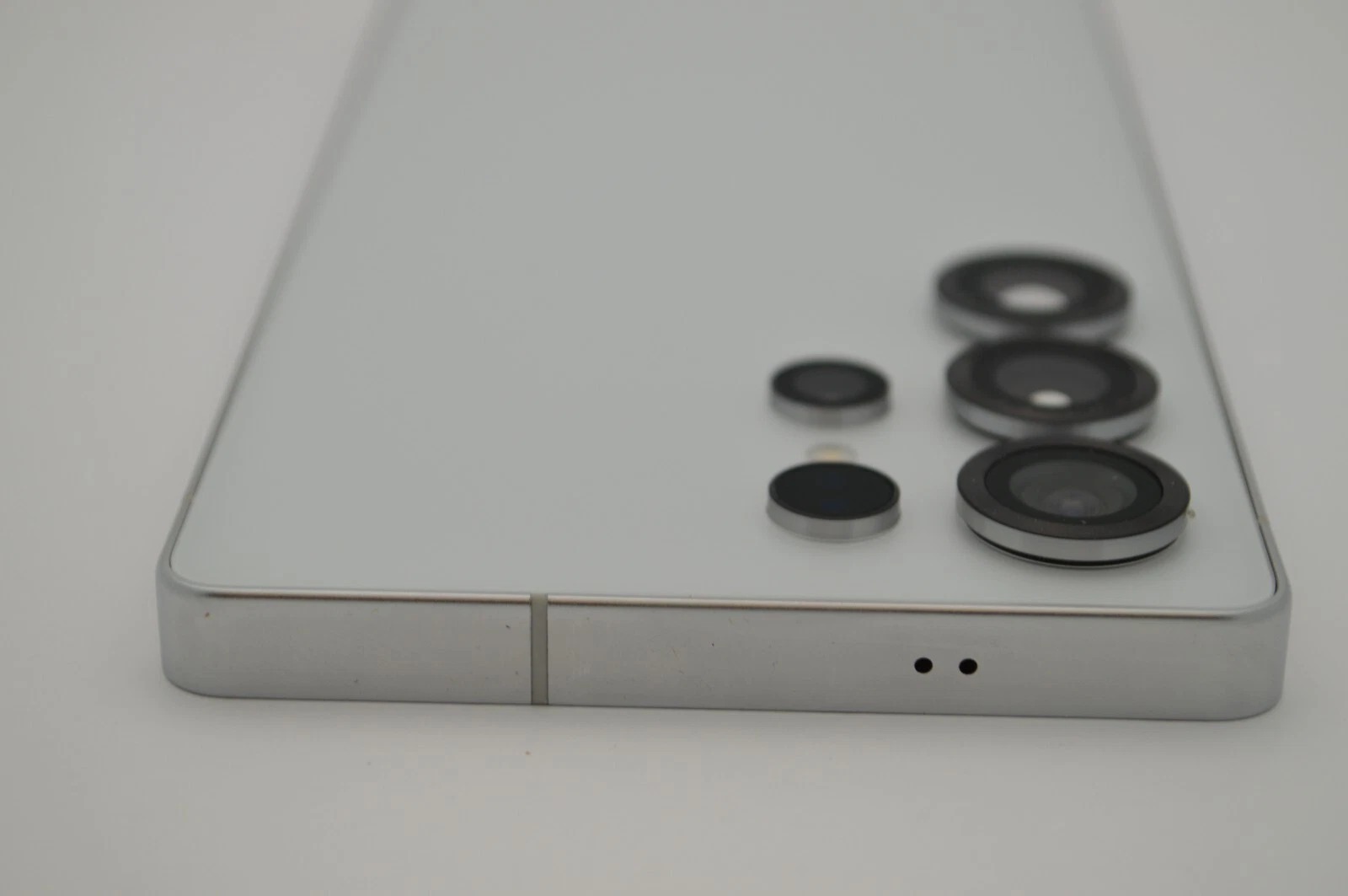 Samsung Galaxy S25 Ultra – SM-S938U1 – 512GB – Open Box – Gray thumbnail 3