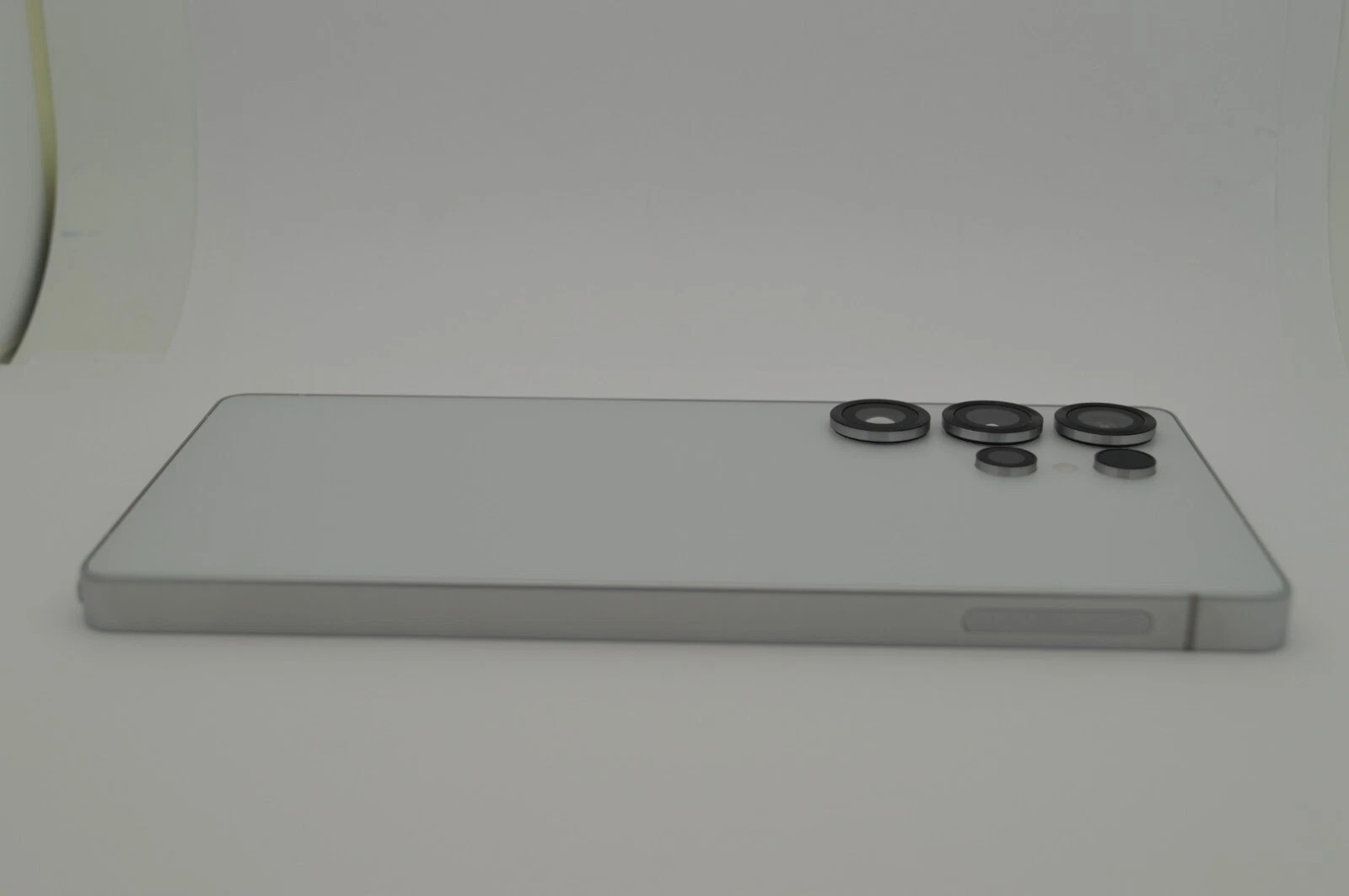 Samsung Galaxy S25 Ultra – SM-S938U1 – 512GB – Open Box – Gray thumbnail 6