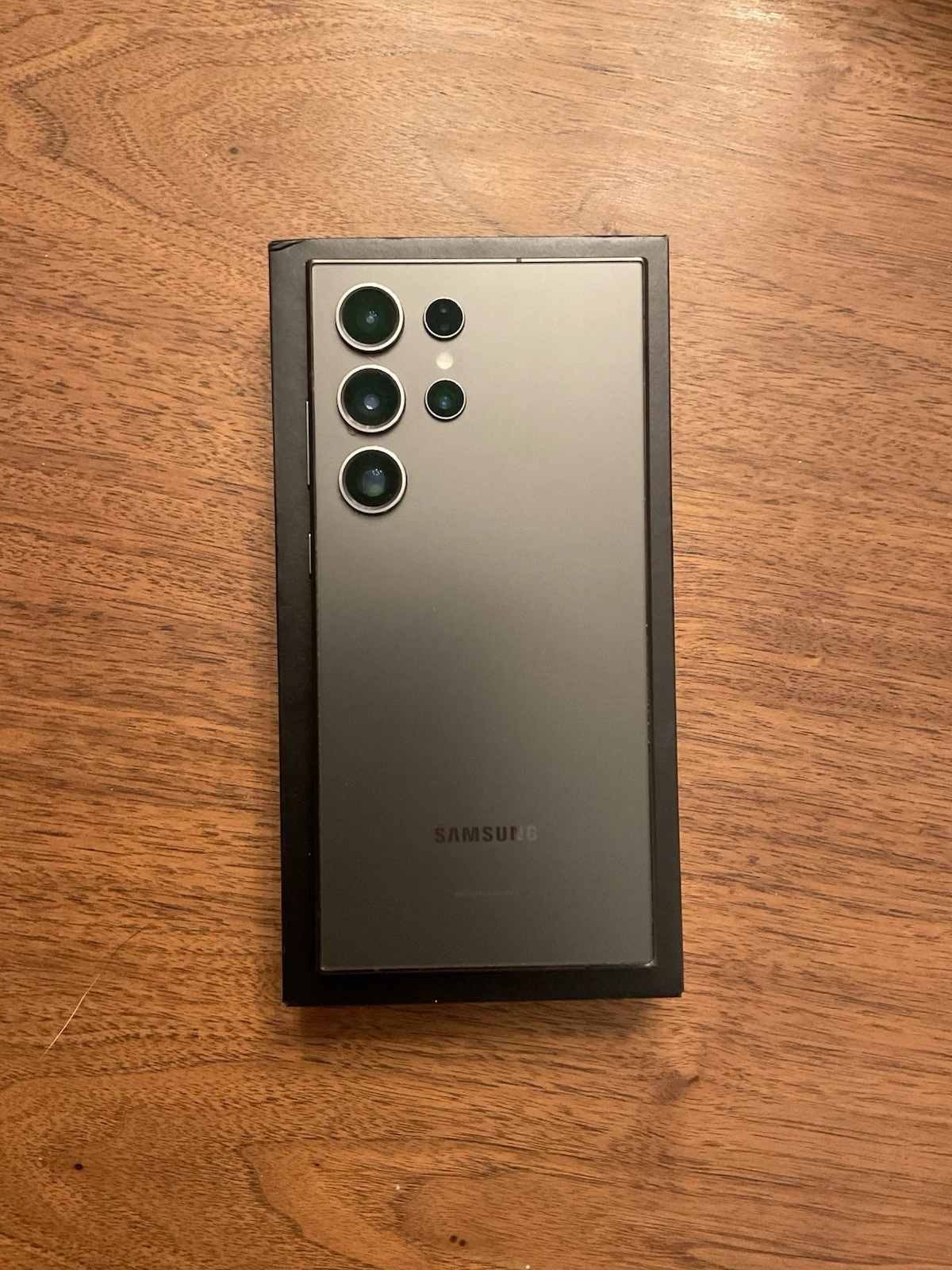Unlocked Samsung Galaxy S24 Ultra 256gb thumbnail 6