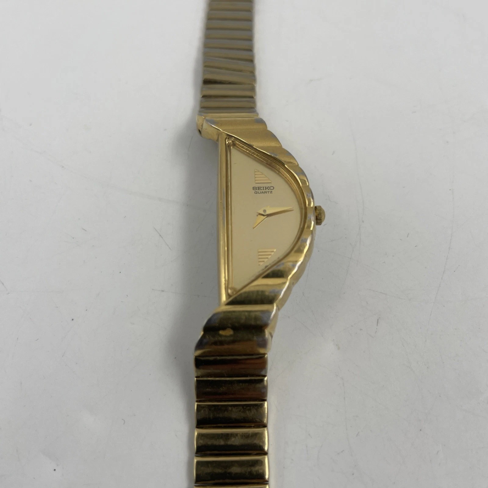 SEIKO “Half Moon” Vintage Watch (1F20-5D59) 6-6.75”W-Battery-Looks Good thumbnail 7