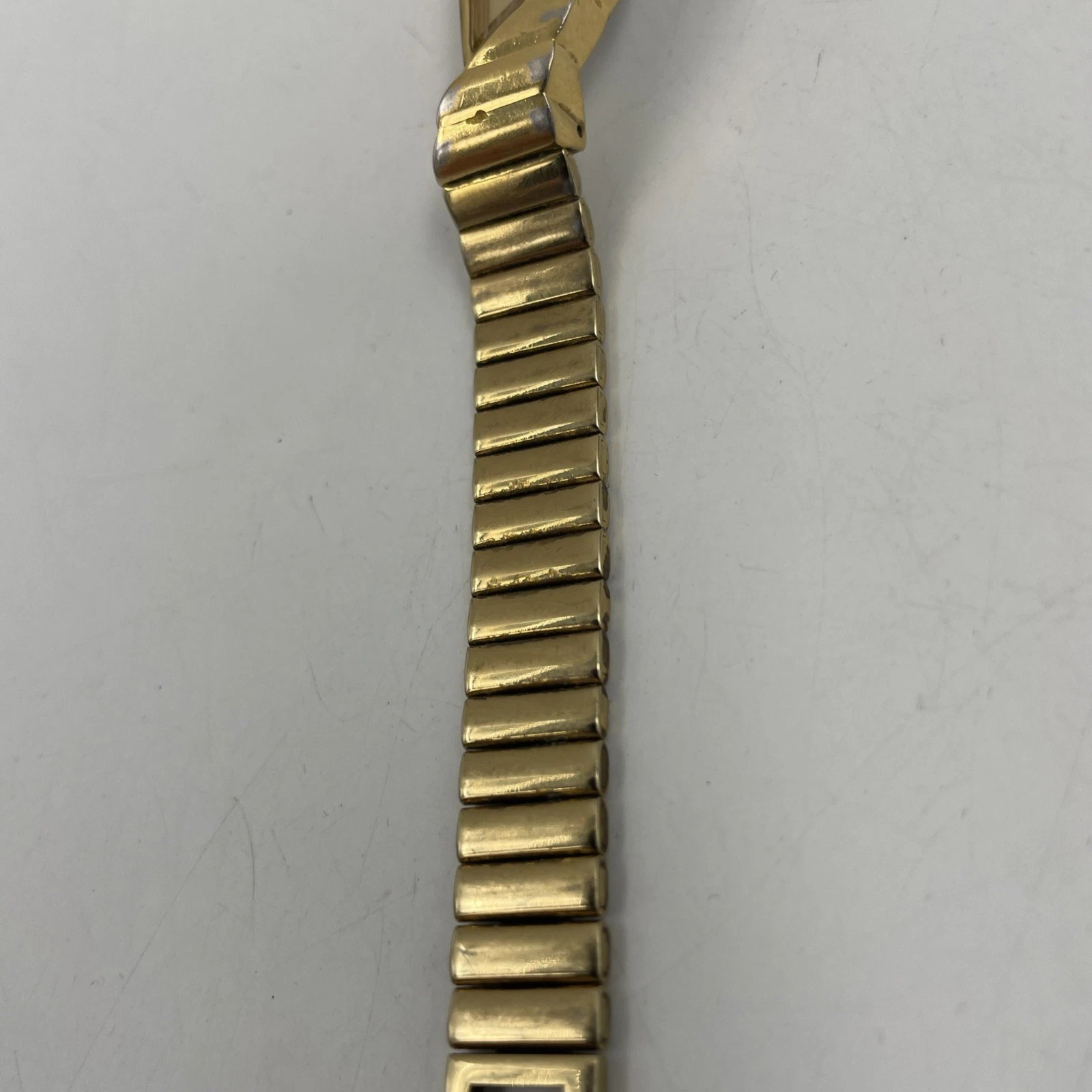 SEIKO “Half Moon” Vintage Watch (1F20-5D59) 6-6.75”W-Battery-Looks Good thumbnail 9