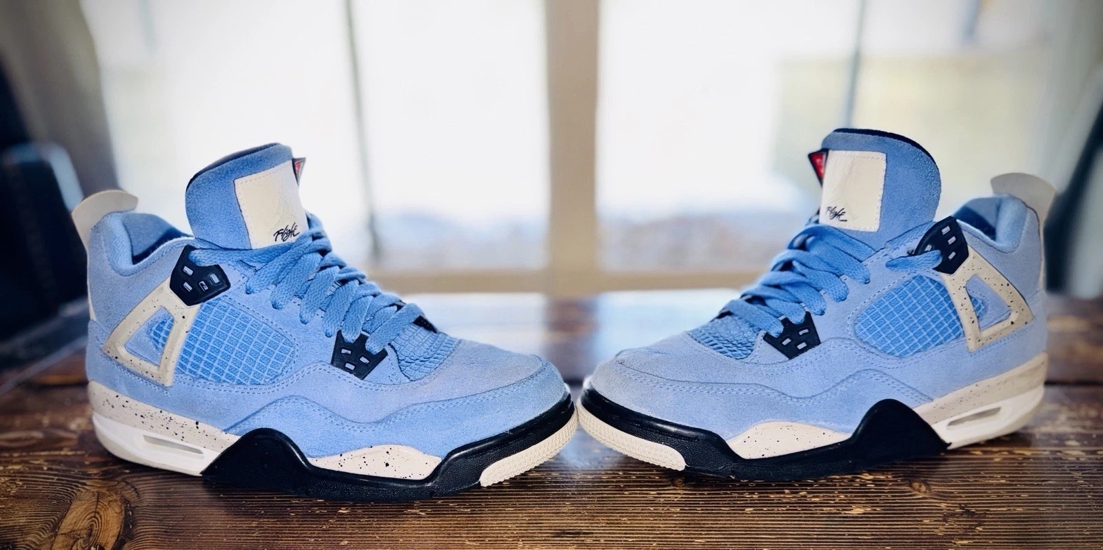 Size 6.5 Youth / Women’s 8 / 8.5 - Nike Air Jordan 4 Retro University Blue UNC thumbnail 4