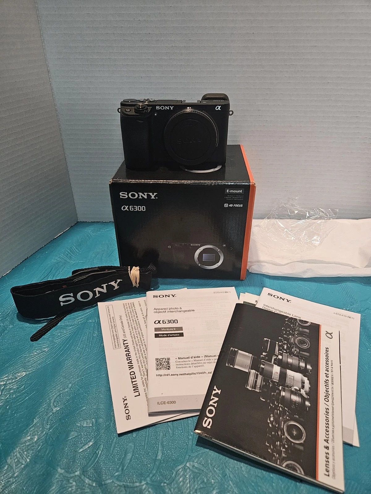 Sony a6300 ILCE-6300 Digital Camera Black body only 2278 click W/ Box Near Mint thumbnail 1