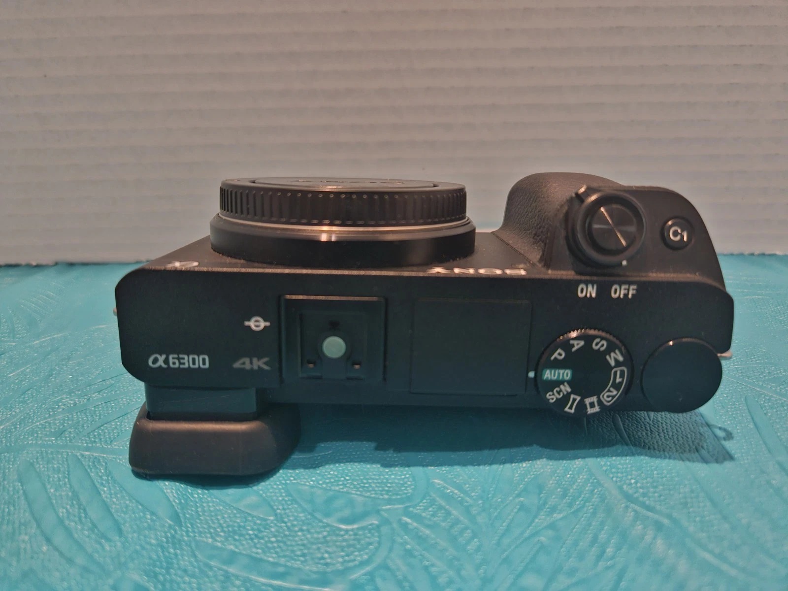 Sony a6300 ILCE-6300 Digital Camera Black body only 2278 click W/ Box Near Mint thumbnail 10