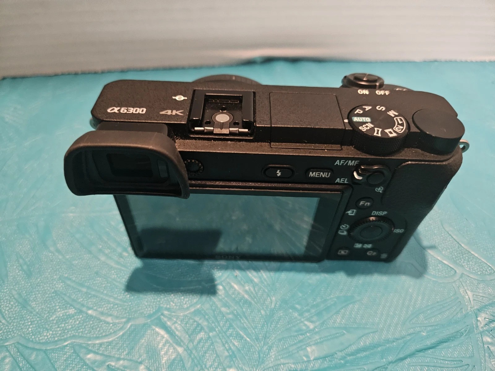 Sony a6300 ILCE-6300 Digital Camera Black body only 2278 click W/ Box Near Mint thumbnail 8