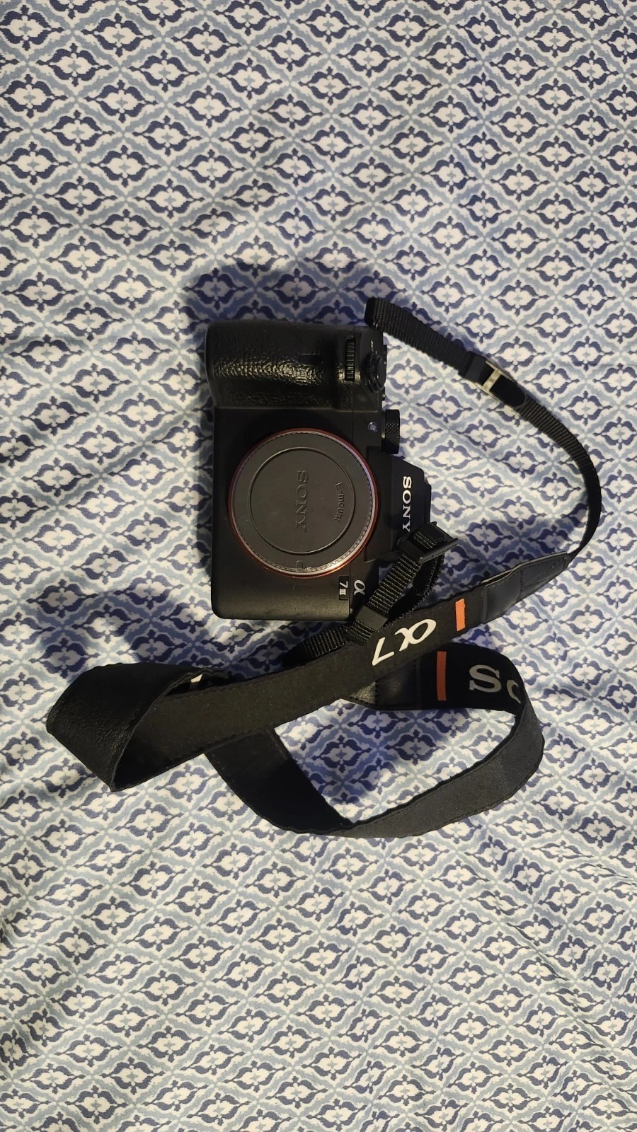 Sony a7 III 24.2 MP Mirrorless Digital Camera - Black (Body Only) thumbnail 5