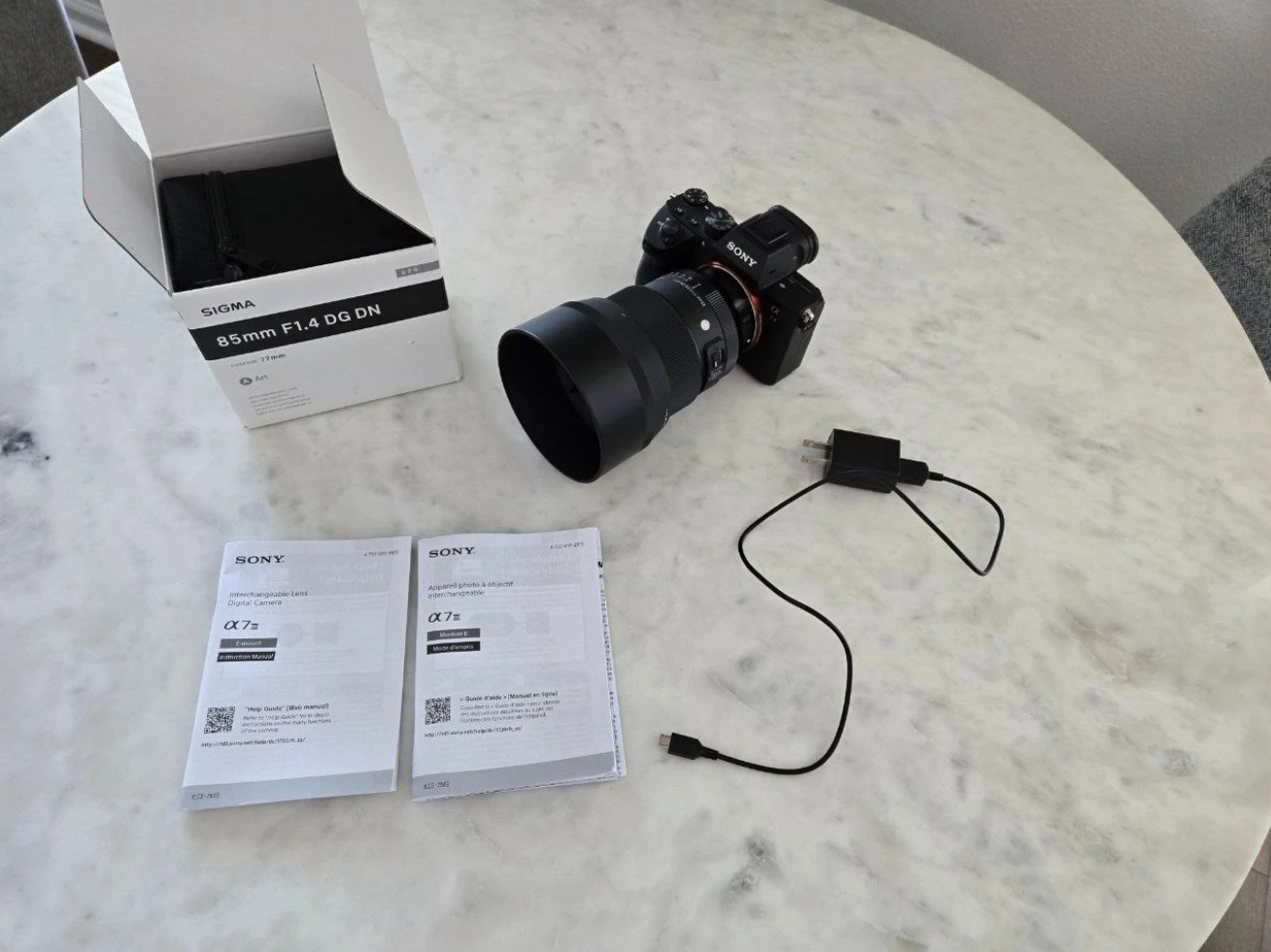 Sony a7 III Full-Frame Mirrorless Camera w/ Sigma 85mm f1.4 DG DN thumbnail 8