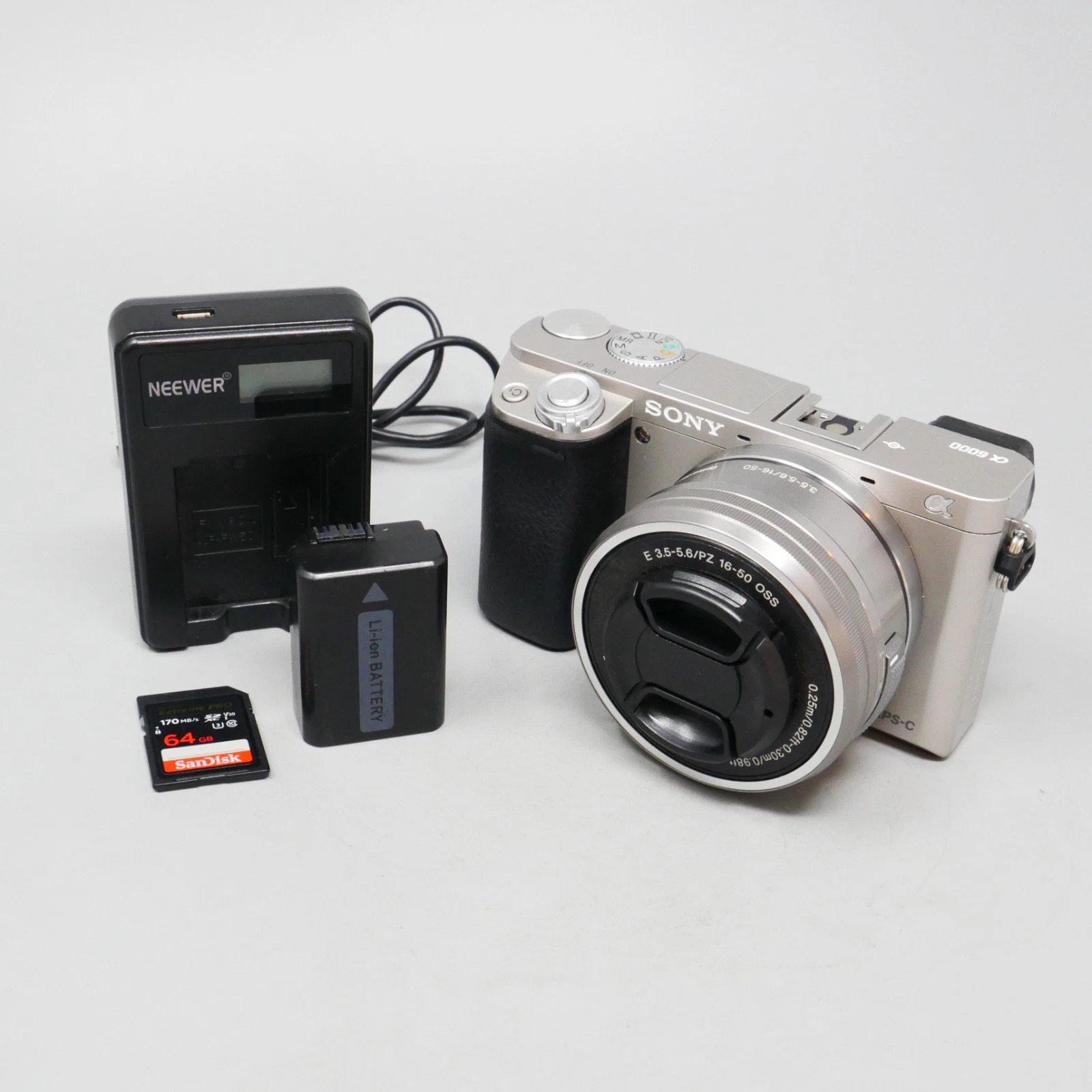 Sony Alpha A6000 24.3MP Digital Camera with 16-50mm Lens - 5,087 Clicks! thumbnail 1