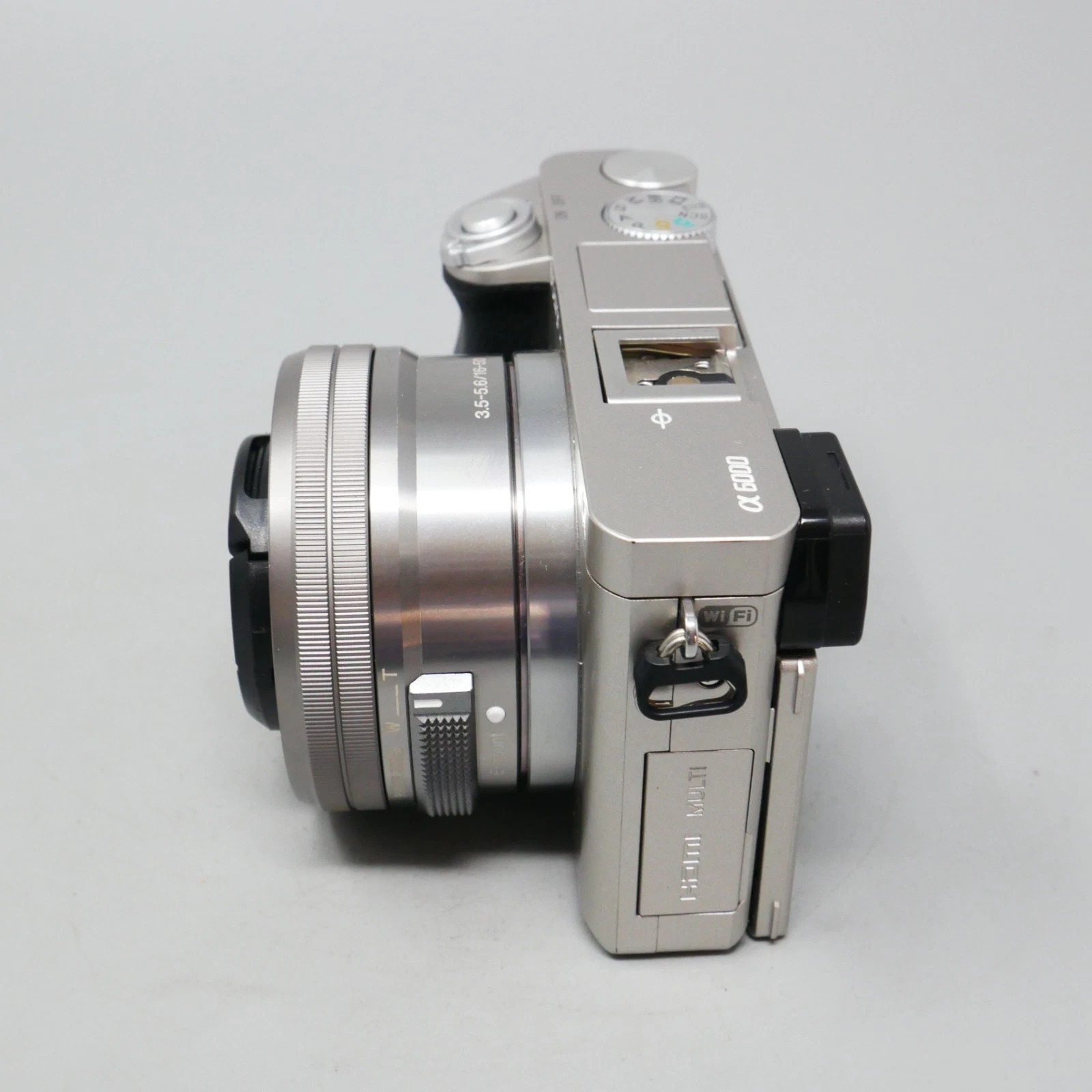 Sony Alpha A6000 24.3MP Digital Camera with 16-50mm Lens - 5,087 Clicks! thumbnail 8