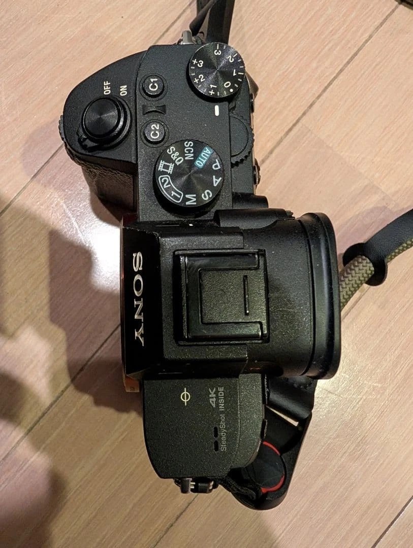 Sony Alpha a7 III Full Frame Camera w/ Tamron 28-200mm + 3 Batteries thumbnail 4
