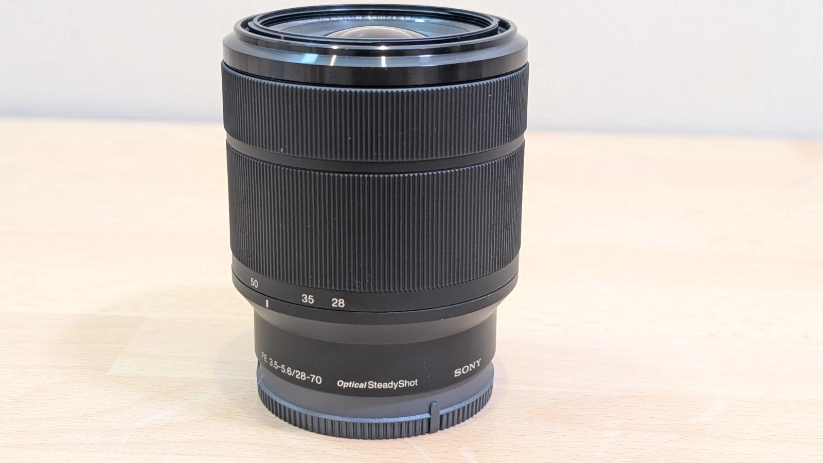 Sony Alpha A7 IV 33MP Mirrorless Digital Camera + 28-70mm OSS Shutter count 547 thumbnail 3