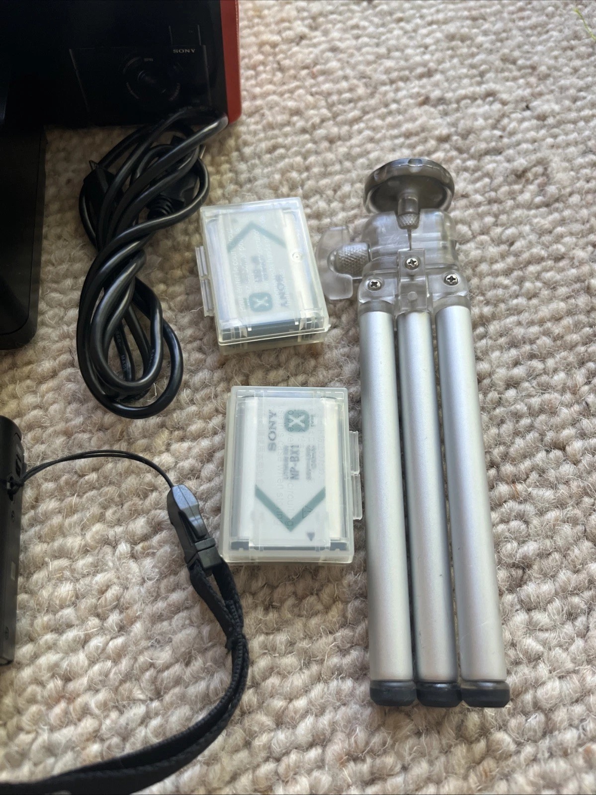 Sony Cyber-shot RX100 III M3 20.1MP Digital Camera Black thumbnail 13