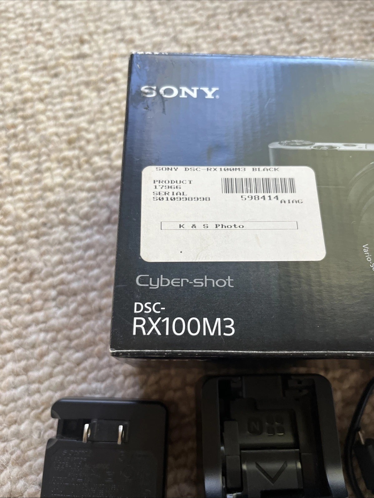 Sony Cyber-shot RX100 III M3 20.1MP Digital Camera Black thumbnail 4