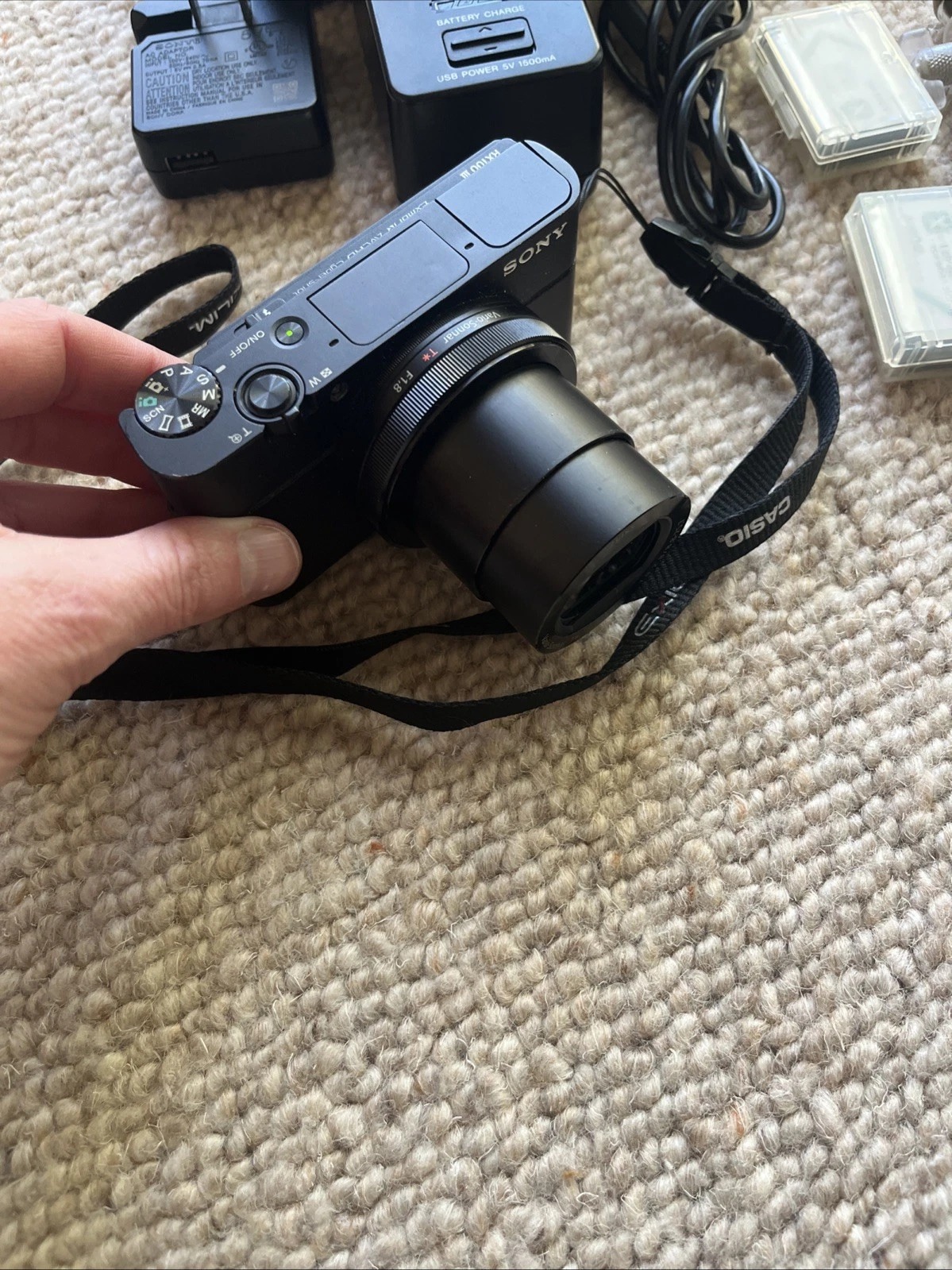 Sony Cyber-shot RX100 III M3 20.1MP Digital Camera Black thumbnail 5