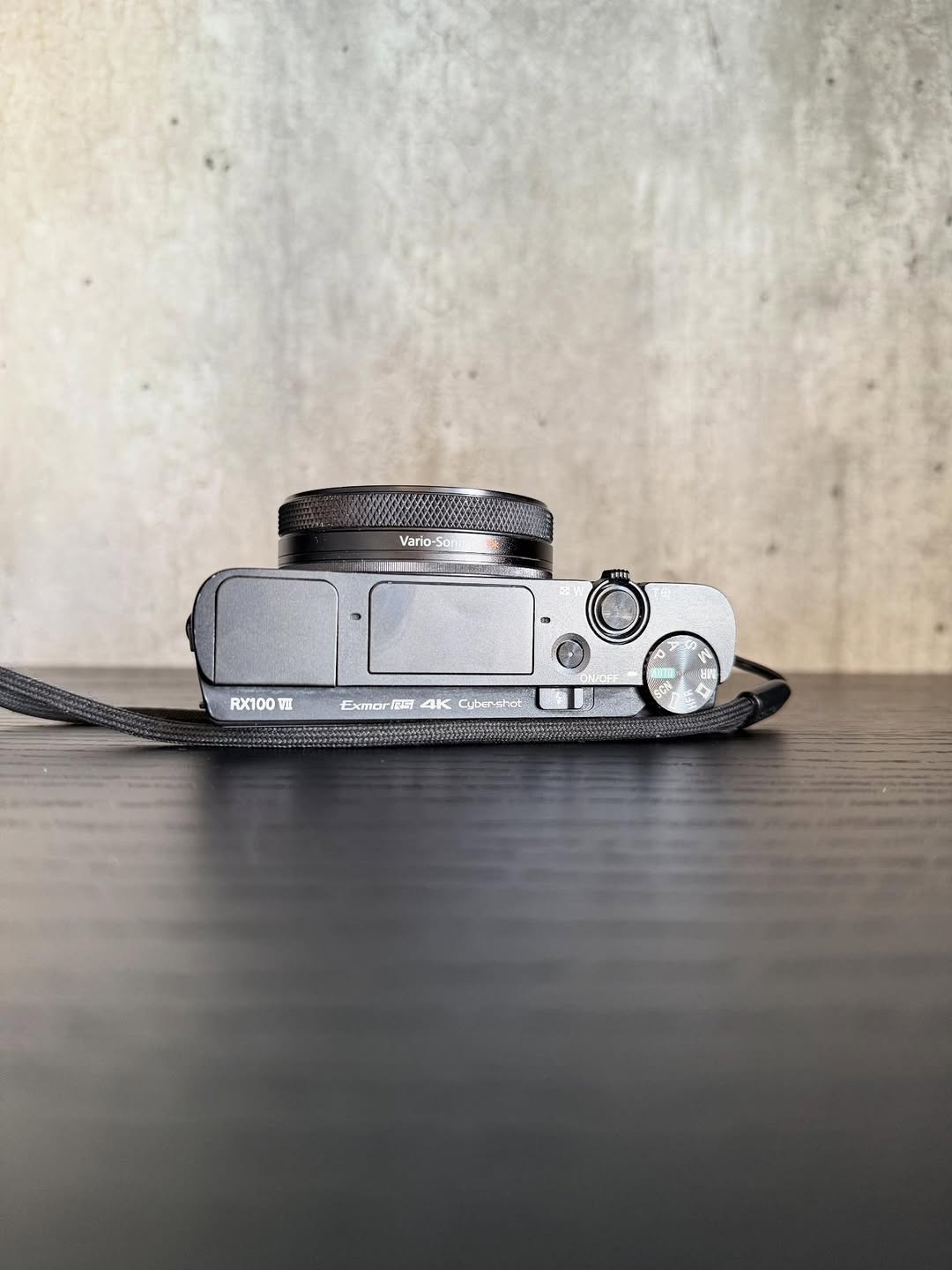 Sony Cyber-shot RX100 VII. 20.1 megapixels thumbnail 8