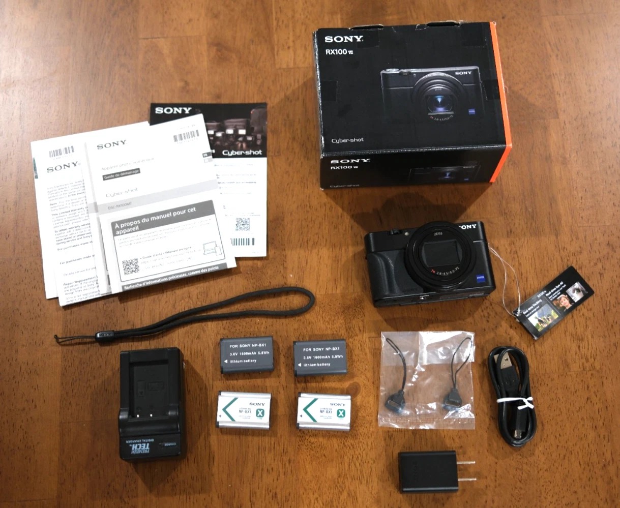 Sony Cyber-Shot RX100 VII – Pro Performance in Your Pocket thumbnail 1