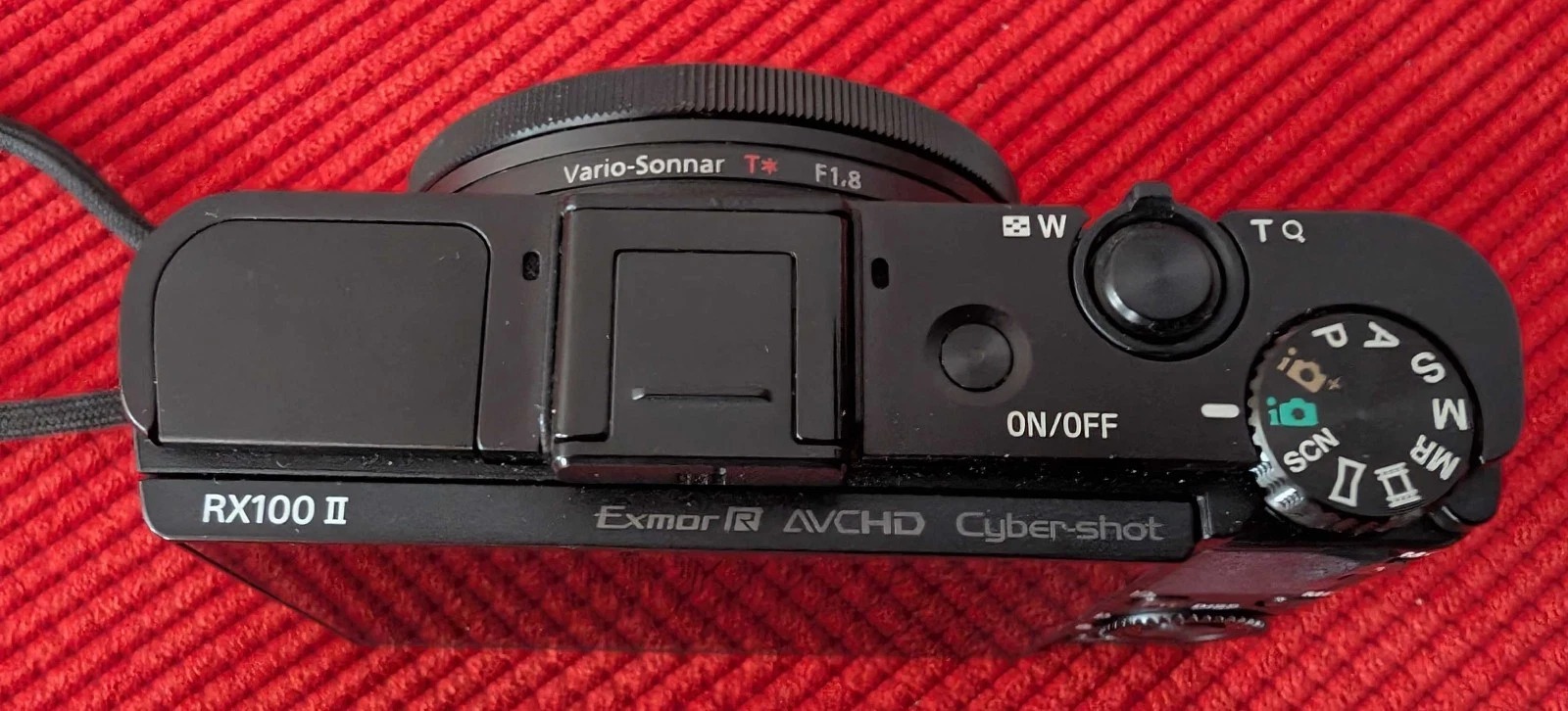 Sony DSC-RX100 II (DSC-RX100M2) Digital Camera, 20.2 MP, Black, Pouch+Spare Batt thumbnail 6