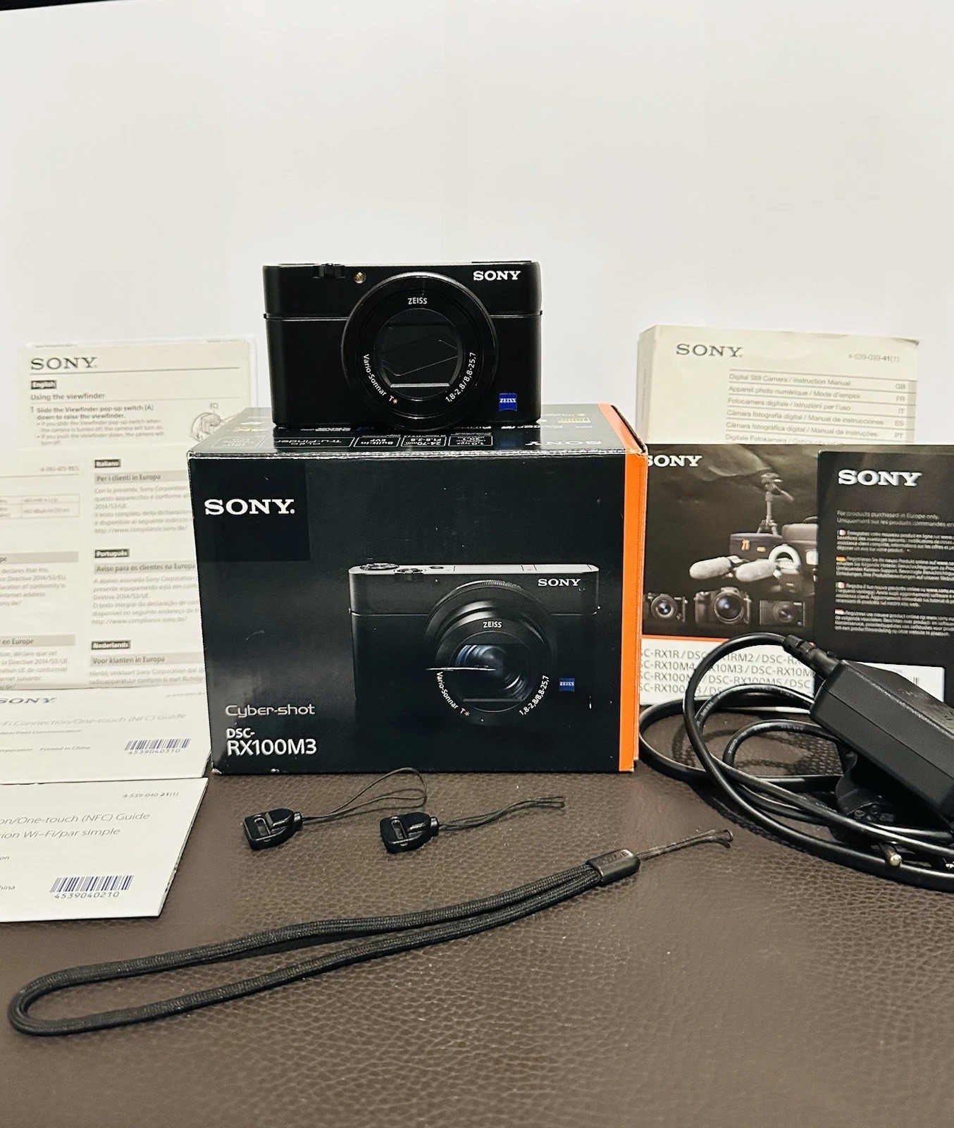 Sony dsc-rx100 iii MK3 20.2 MP RX100- thumbnail 10