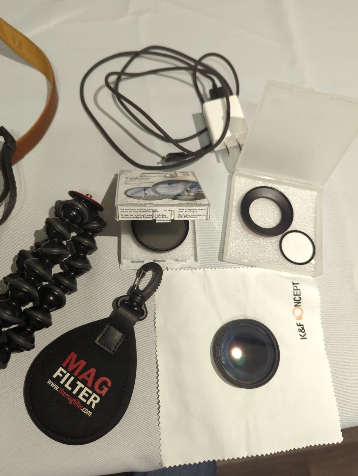 Sony DSC-RX100M6 (VI) 20.1MP 4K Camera thumbnail 3