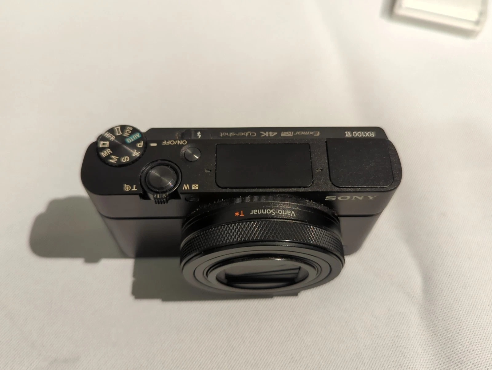 Sony DSC-RX100M6 (VI) 20.1MP 4K Camera thumbnail 4