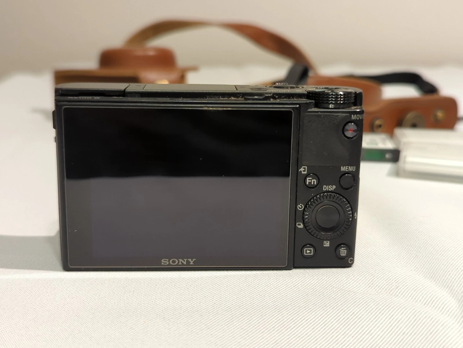 Sony DSC-RX100M6 (VI) 20.1MP 4K Camera thumbnail 5