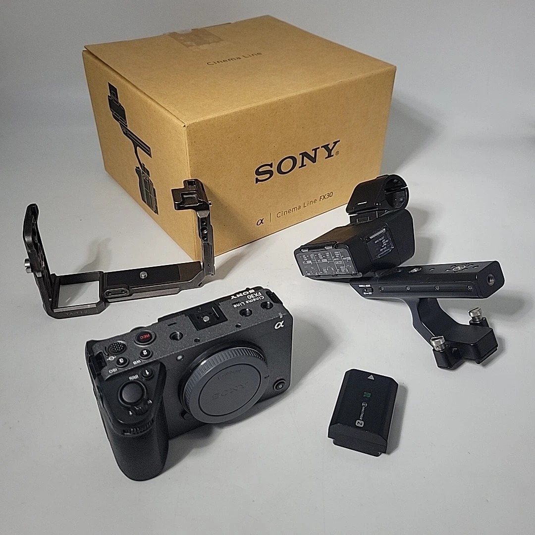 Sony FX30 Cinema Line Camera Body + XLR-H1 Handle Unit Package thumbnail 1