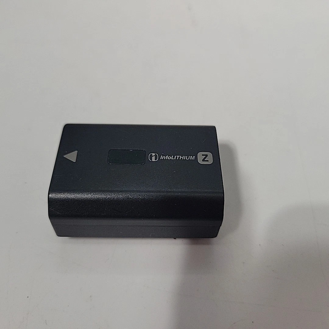 Sony FX30 Cinema Line Camera Body + XLR-H1 Handle Unit Package thumbnail 10