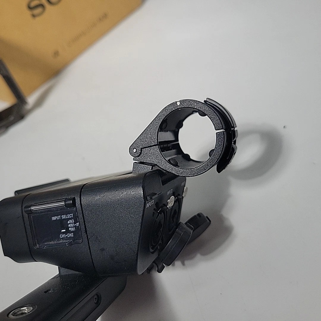 Sony FX30 Cinema Line Camera Body + XLR-H1 Handle Unit Package thumbnail 15