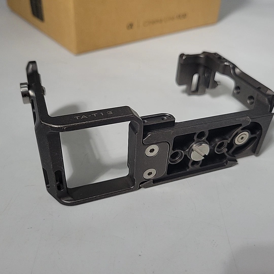 Sony FX30 Cinema Line Camera Body + XLR-H1 Handle Unit Package thumbnail 18