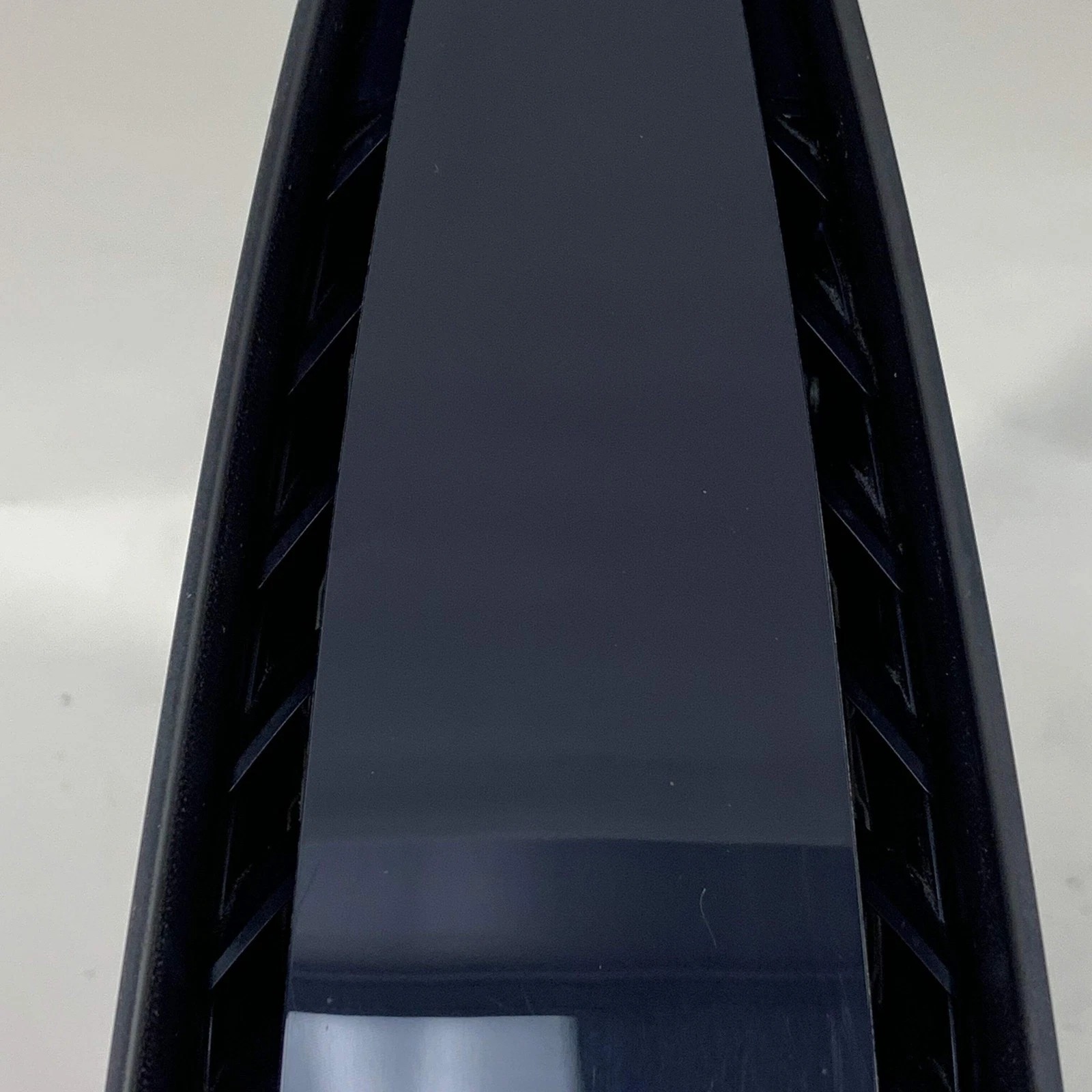 Sony PlayStation 5 Disc Console 825GB – Marvel’s Spider-Man Limited Edition (CFI-1215A) thumbnail 7