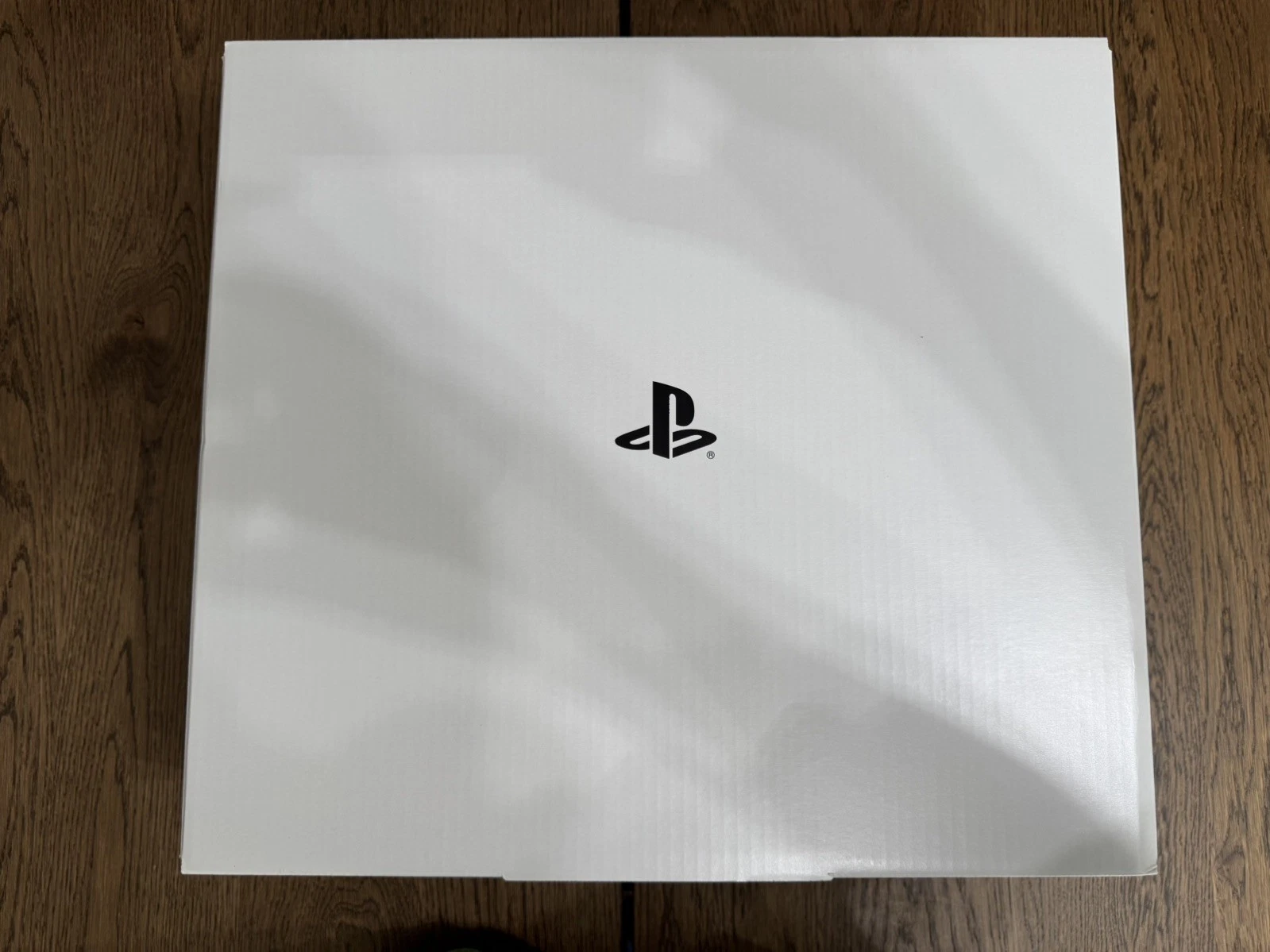Sony PlayStation 5 Disc Edition 825GB Home Console - White thumbnail 3