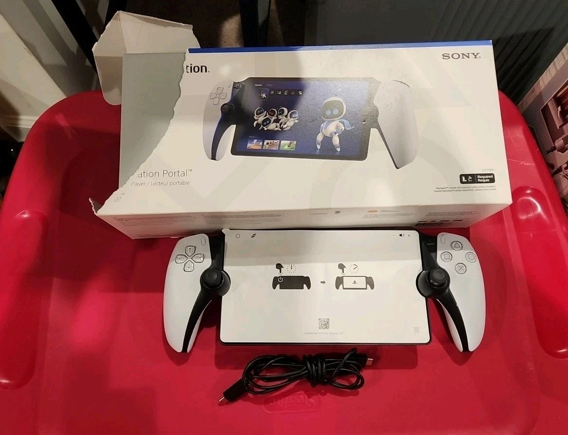 Sony Playstation 5 PS5 PlayStation Portal White/Black CFI-Y1001 thumbnail 1