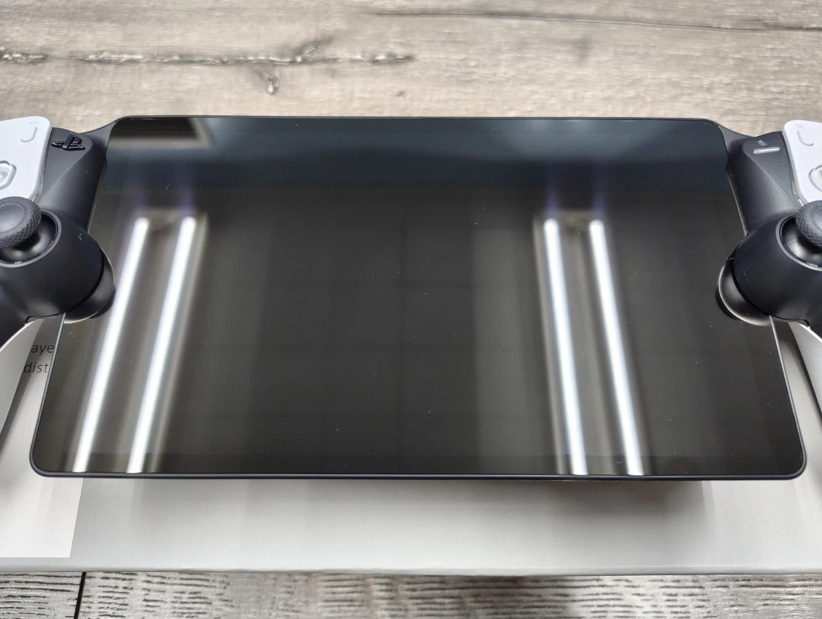 Sony PlayStation PS Portal Remote PS5 Player (White, CFI-Y1001) thumbnail 4