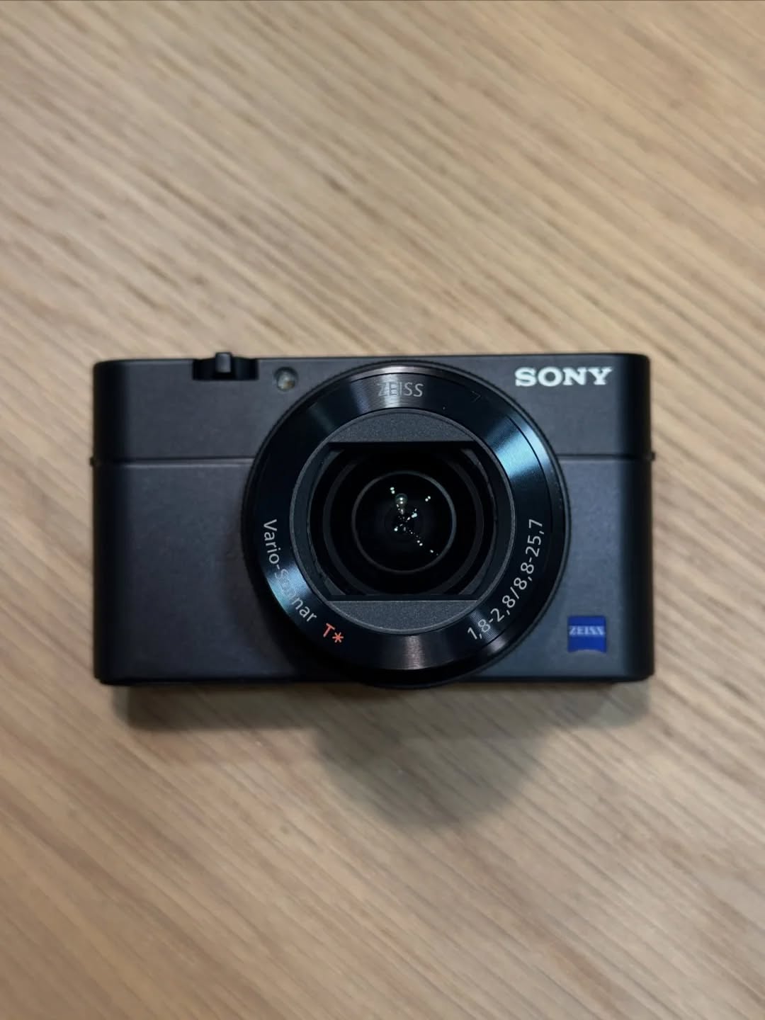 Sony RX100 Like New 10/10 thumbnail 1