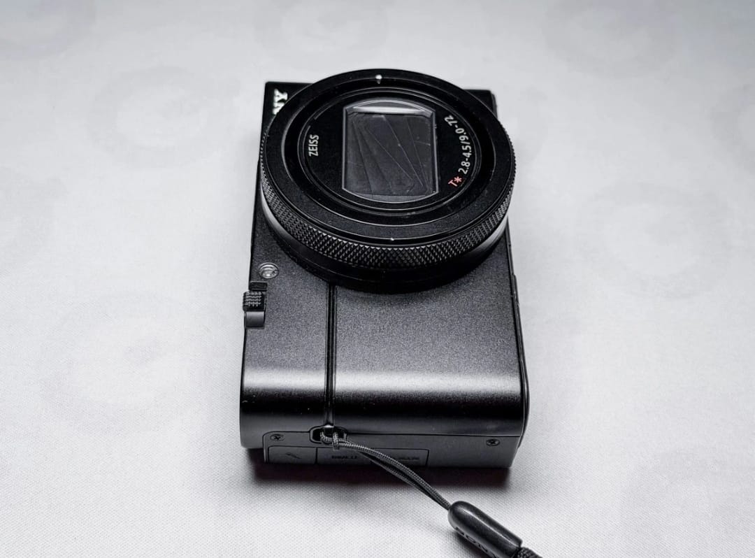 Sony RX100 VII 7 Cyber-shot ,1 Year Warranty, Mint with Box DSC-RX100 VII thumbnail 11