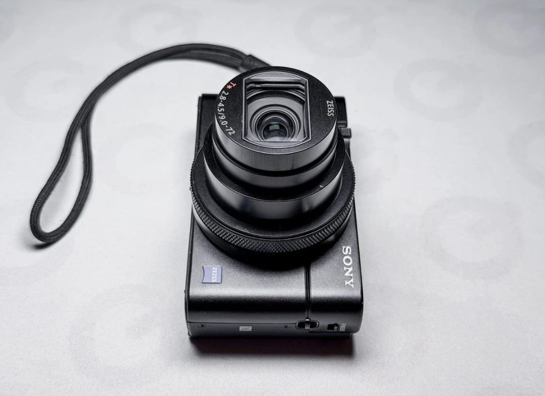 Sony RX100 VII 7 Cyber-shot ,1 Year Warranty, Mint with Box DSC-RX100 VII thumbnail 13