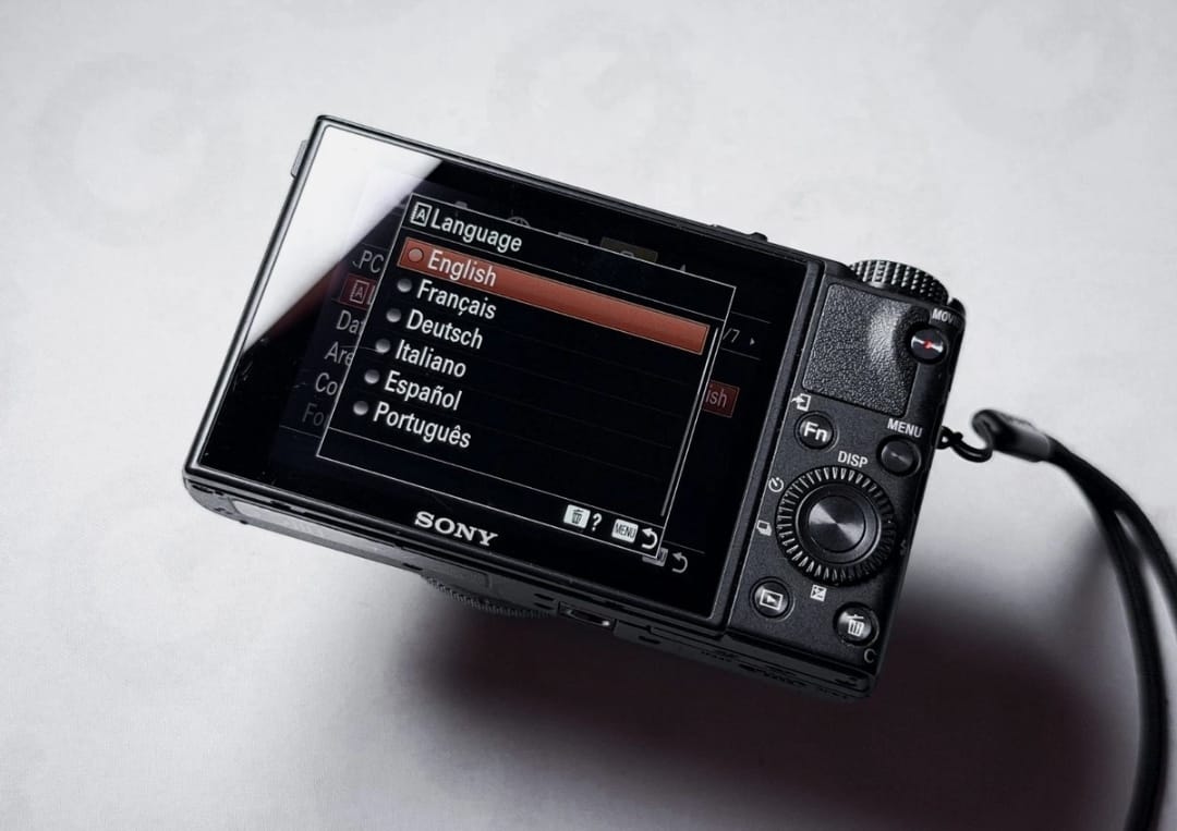 Sony RX100 VII 7 Cyber-shot ,1 Year Warranty, Mint with Box DSC-RX100 VII thumbnail 5