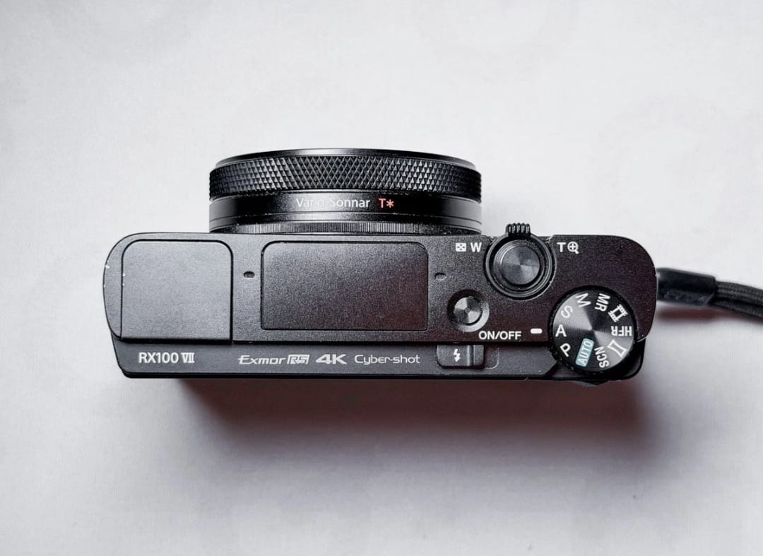 Sony RX100 VII 7 Cyber-shot ,1 Year Warranty, Mint with Box DSC-RX100 VII thumbnail 8