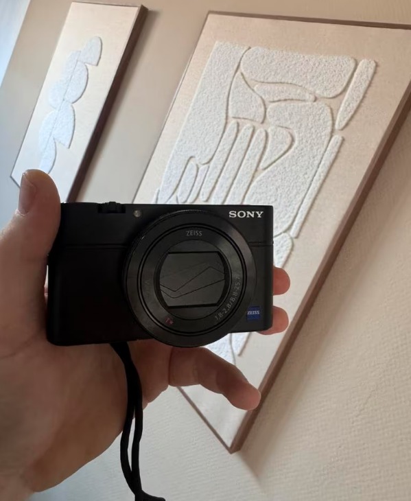 Sony RX100 VIII thumbnail 5