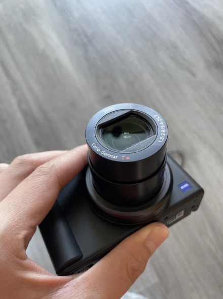 Sony ZV-1 20.1MP Compact Digital Vlog Camera – 4K Video & Flip Screen thumbnail 4